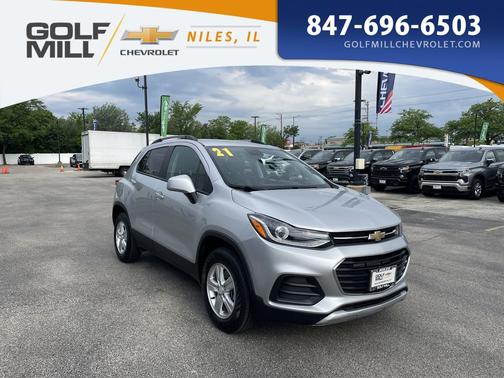 Silver Ice Metallic 2021 Chevrolet Trax LT