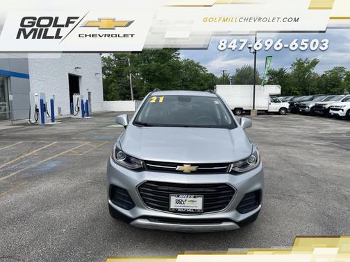 Silver Ice Metallic 2021 Chevrolet Trax LT