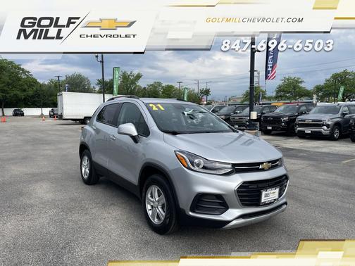 Silver Ice Metallic 2021 Chevrolet Trax LT