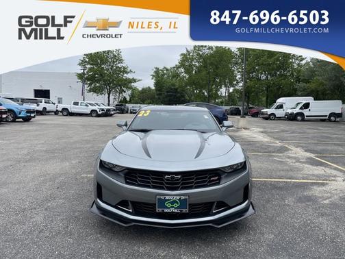 Sharkskin Metallic 2023 Chevrolet Camaro 1LT