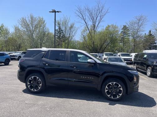 Mosaic Black Metallic 2026 Chevrolet Equinox 1LT