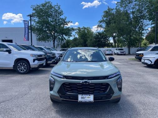 Cacti Green 2026 Chevrolet Trax FWD ACTIV
