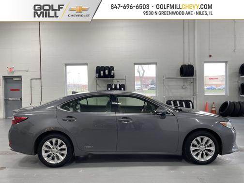 2015 Lexus ES 300h Base