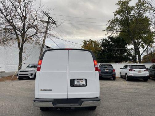 2025 Chevrolet Express 2500 RWD 2500 Regular Wheelbase WT