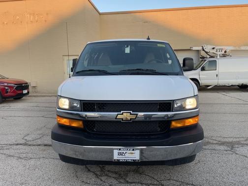 2025 Chevrolet Express 2500 RWD 2500 Regular Wheelbase WT