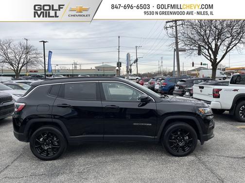 2022 Jeep Compass Latitude Lux