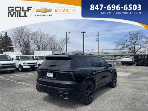 Mosaic Black Metallic 2025 Chevrolet Traverse RS