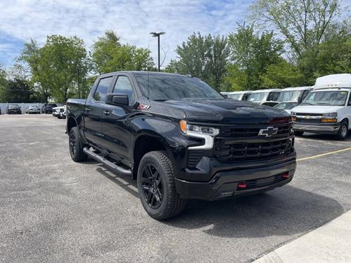 2025 Chevrolet Silverado 1500 LT Trail Boss