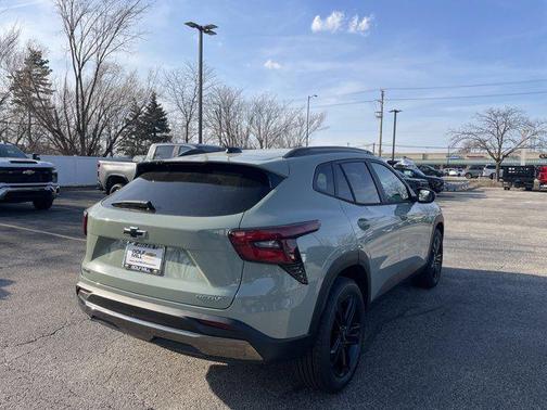 Cacti Green 2026 Chevrolet Trax FWD ACTIV