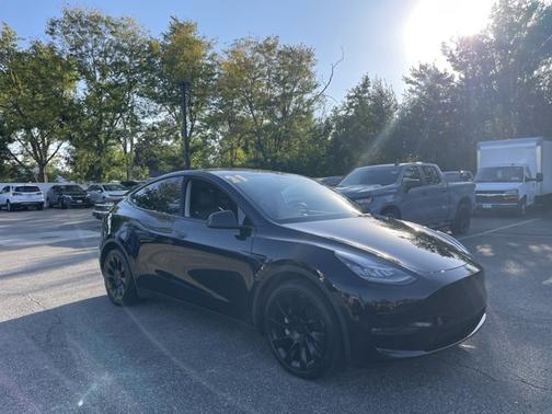 2021 Tesla Model Y Long Range Dual Motor All-Wheel Drive