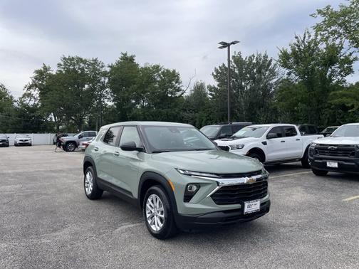 Cacti Green 2026 Chevrolet Trailblazer LS