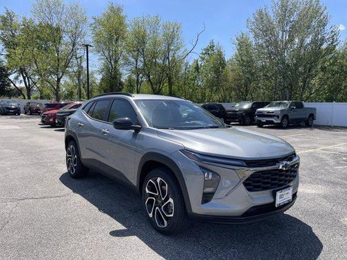 Sterling Gray Metallic 2026 Chevrolet Trax FWD 2RS