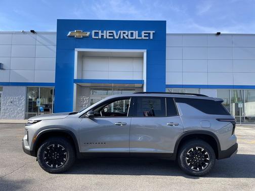 Sterling Gray Metallic 2026 Chevrolet Traverse AWD Z71
