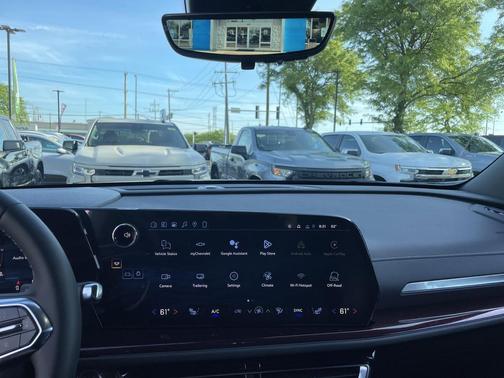 Sterling Gray Metallic 2026 Chevrolet Traverse AWD Z71