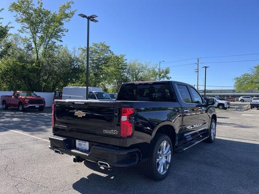 Black 2026 Chevrolet Silverado 1500 High Country