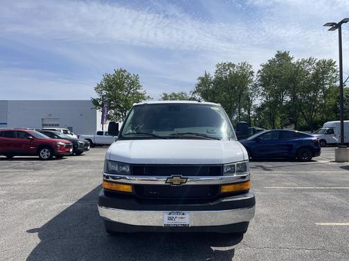 Summit White 2026 Chevrolet Express 3500 3500 Extended Wheelbase, LT, RWD