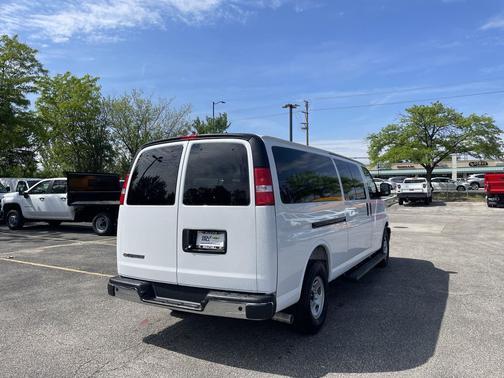 Summit White 2026 Chevrolet Express 3500 3500 Extended Wheelbase, LT, RWD
