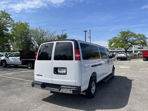 Summit White 2026 Chevrolet Express 3500 3500 Extended Wheelbase, LT, RWD