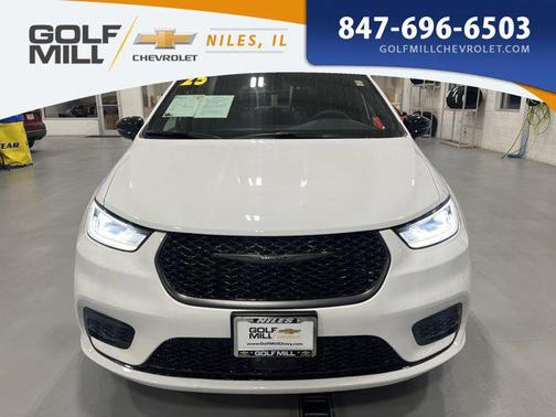 2025 Chrysler Pacifica Limited