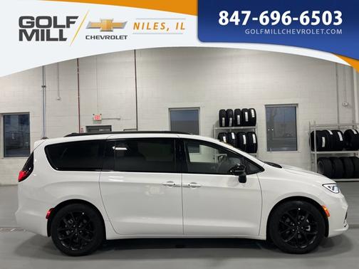 2025 Chrysler Pacifica Limited