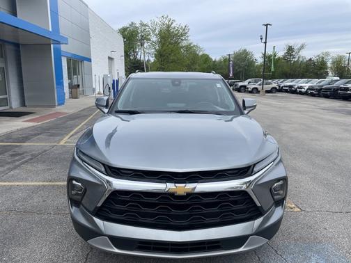 Sterling Gray Metallic 2024 Chevrolet Blazer 3LT