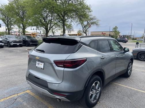 Sterling Gray Metallic 2024 Chevrolet Blazer 3LT