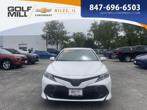 Super White 2020 Toyota Camry LE