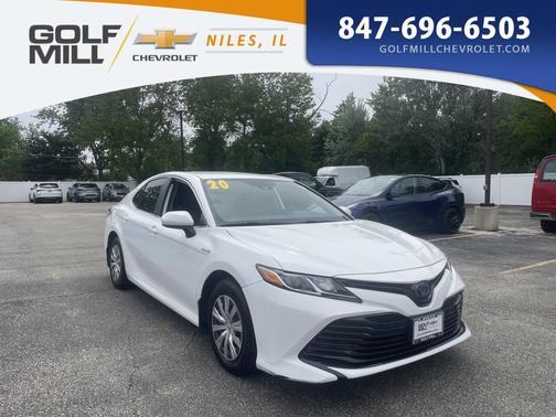 Super White 2020 Toyota Camry LE