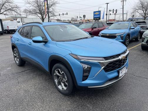 2025 Chevrolet Trax LT