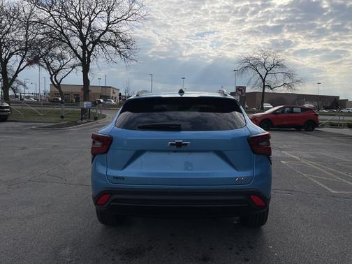 Marina Blue Metallic 2026 Chevrolet Trax FWD 2RS