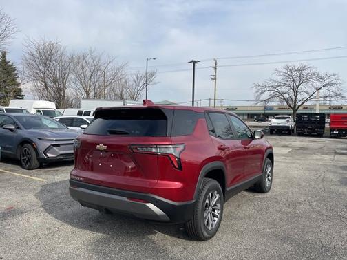 Radiant Red Tintcoat 2026 Chevrolet Equinox 1LT
