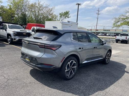 2025 Chevrolet Equinox EV LT
