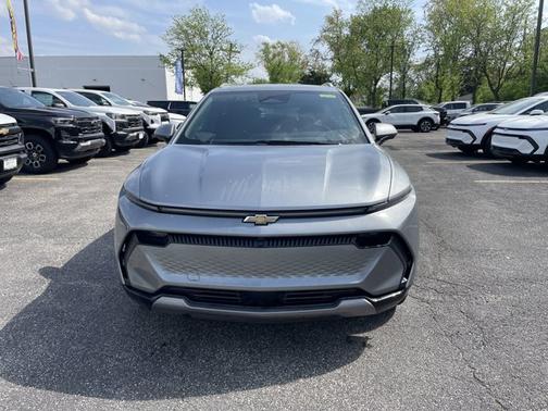 2025 Chevrolet Equinox EV LT