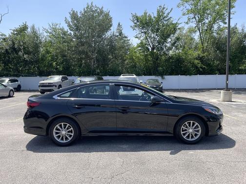 Phantom Black 2018 Hyundai SONATA SE