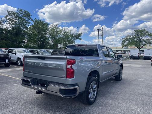 Sterling Gray Metallic 2026 Chevrolet Silverado 1500 LT