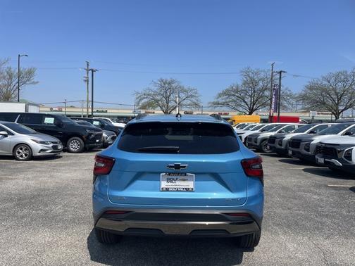 Marina Blue Metallic 2026 Chevrolet Trax FWD ACTIV