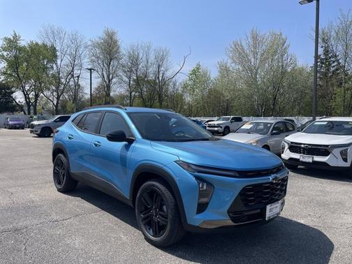 Marina Blue Metallic 2026 Chevrolet Trax FWD ACTIV