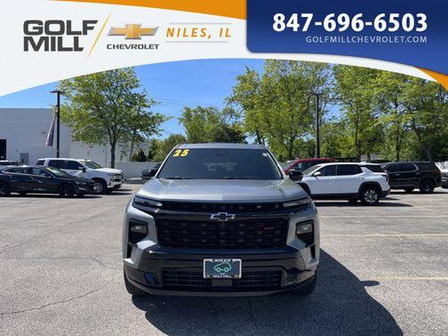 Sterling Grey Metallic 2025 Chevrolet Traverse RS