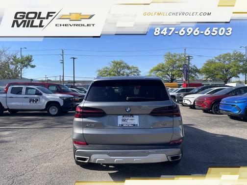 Gray 2025 BMW X5 xDrive40i