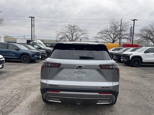 Sterling Gray Metallic 2026 Chevrolet Equinox FWD ACTIV