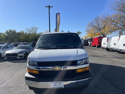 2025 Chevrolet Express 3500 RWD 3500 Regular Wheelbase WT