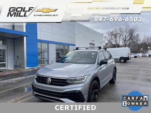Platinum Gray Metallic 2023 Volkswagen Tiguan 2.0T SE R-Line Black