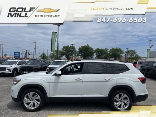 Pure White 2023 Volkswagen Atlas 3.6L SE w/Technology