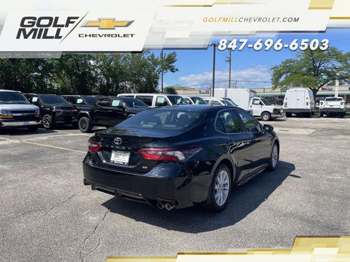 Midnight Black Metallic 2024 Toyota Camry SE