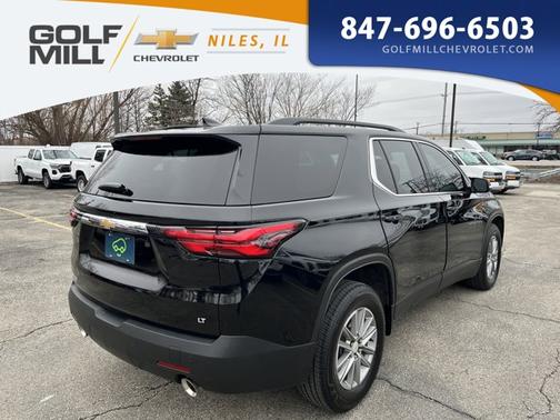 2022 Chevrolet Traverse LT Cloth