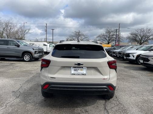 White Sands 2026 Chevrolet Trax FWD 2RS