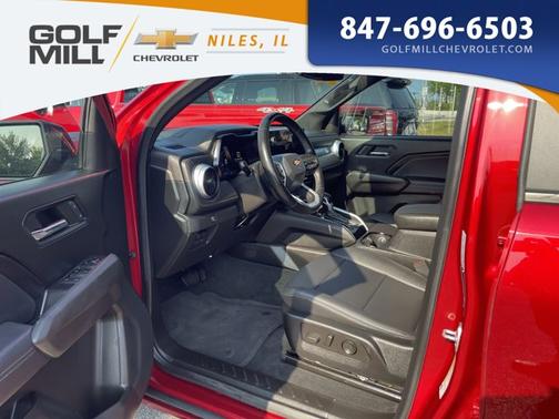 Radiant Red Tintcoat 2024 Chevrolet Colorado LT