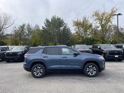 LAKESHORE BLUE 2027 Chevrolet Equinox 1LT