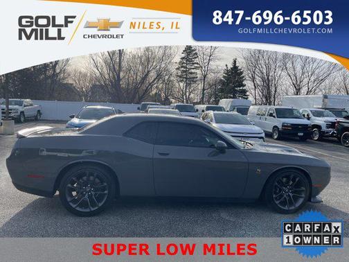 Destroyer Gray Clearcoat 2023 Dodge Challenger R/T Scat Pack