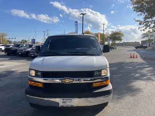 2025 Chevrolet Express 2500 RWD 2500 Regular Wheelbase WT